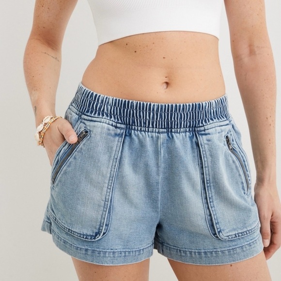 aerie Pants - AERIE BOARDWALK SHORTS Woman’s Size XL Pull On Denim‎ Comfy Casual Chambray